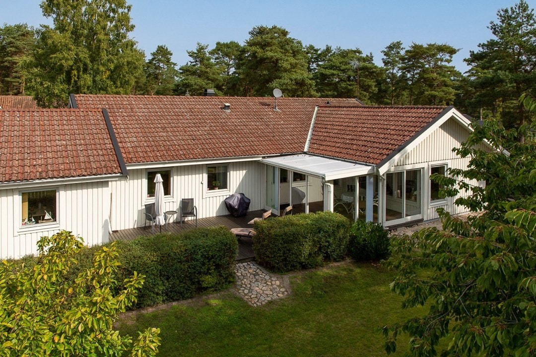 Stort hus i Täppet, Åhus med trädäck och stor bakgård
